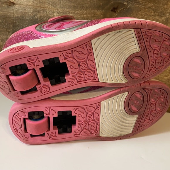 Heely’s - Picture 5 of 5